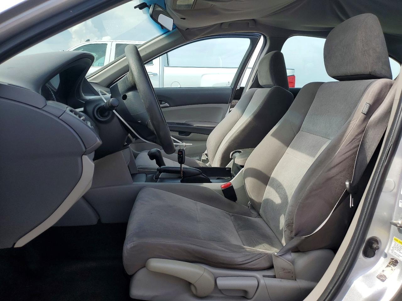 2010 Honda Accord Lx Silver vin: 1HGCP2F30AA021207