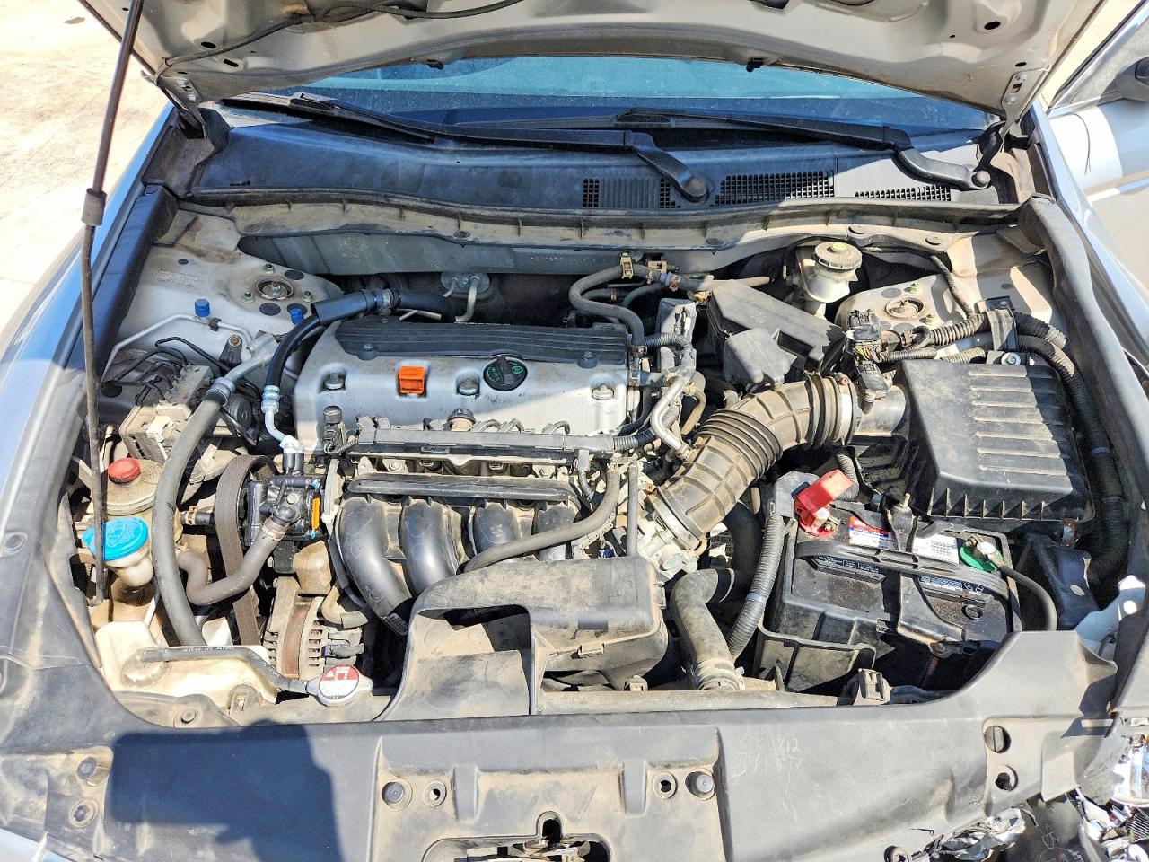 2010 Honda Accord Lx Silver vin: 1HGCP2F30AA081519