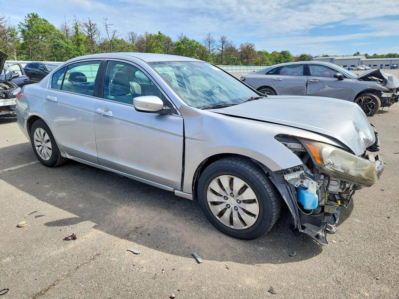 2010 Honda Accord Lx Silver vin: 1HGCP2F30AA149771