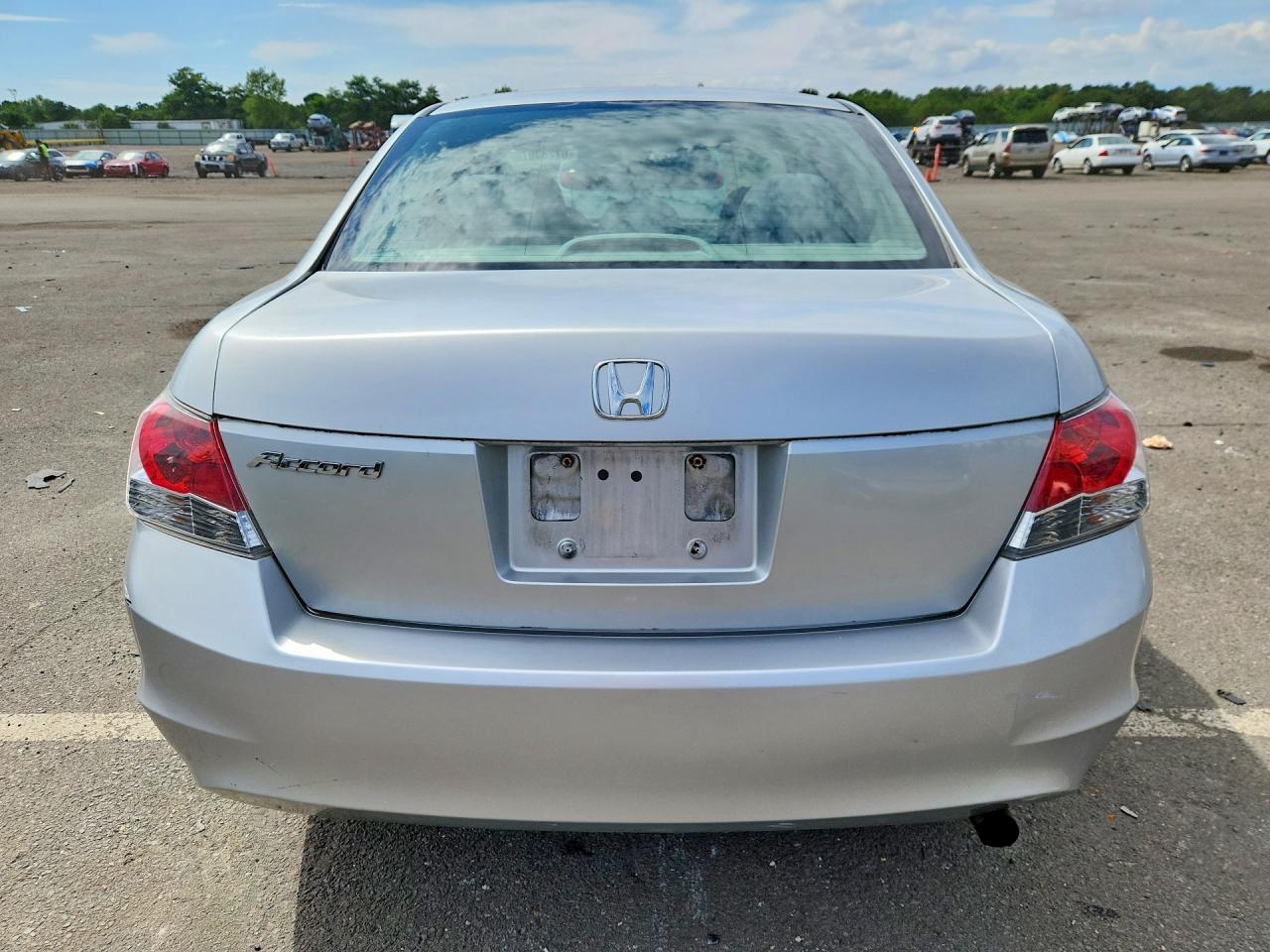 2010 Honda Accord Lx Silver vin: 1HGCP2F30AA149771