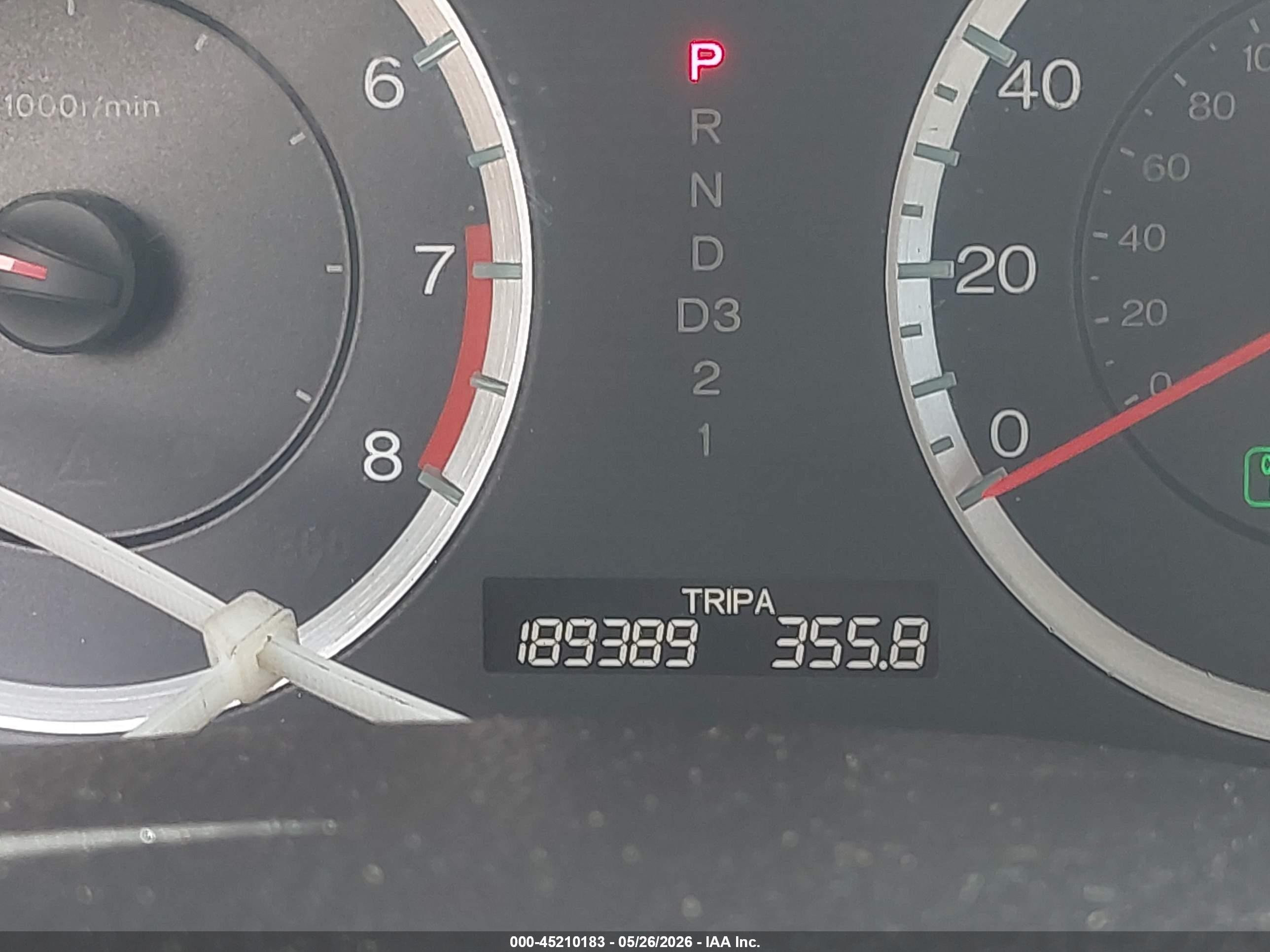 2010 Honda Accord 2.4 Lx Red vin: 1HGCP2F30AA171155