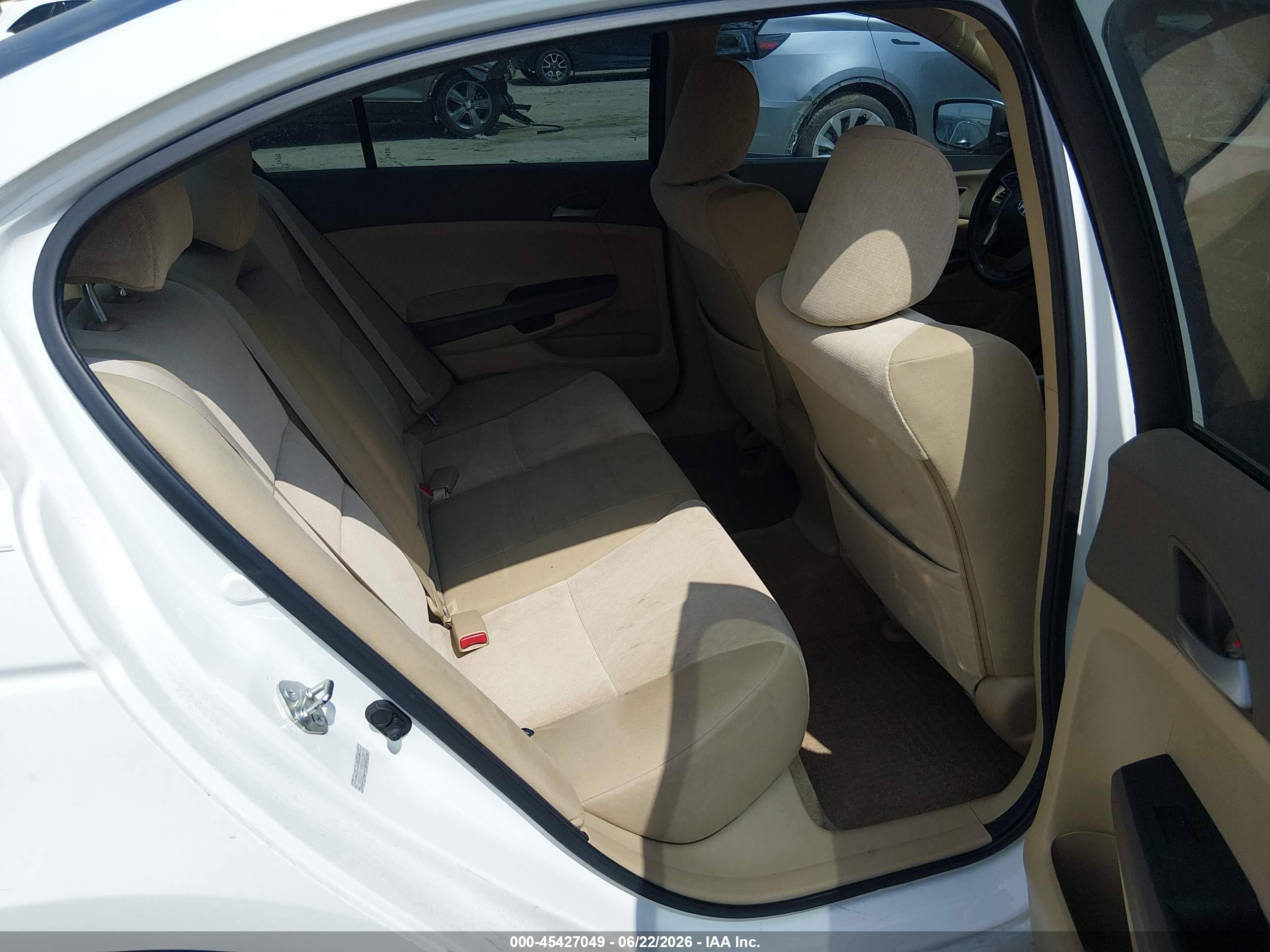 2010 Honda Accord 2.4 Lx Белый vin: 1HGCP2F30AA186304