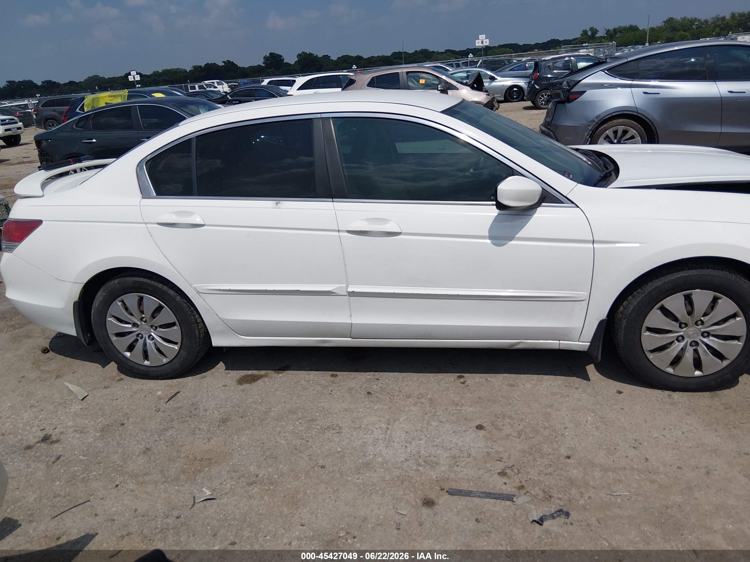 2010 Honda Accord 2.4 Lx Белый vin: 1HGCP2F30AA186304