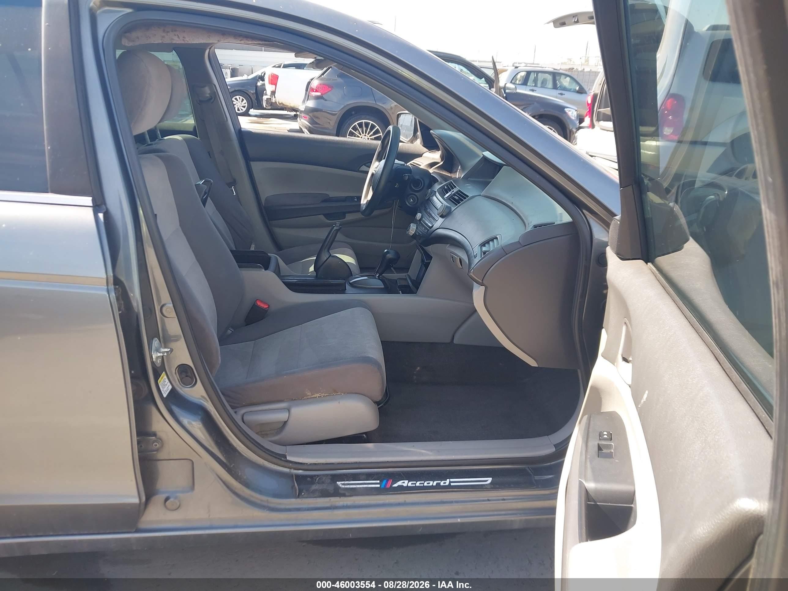 2010 Honda Accord 2.4 Lx Gray vin: 1HGCP2F30AA188313