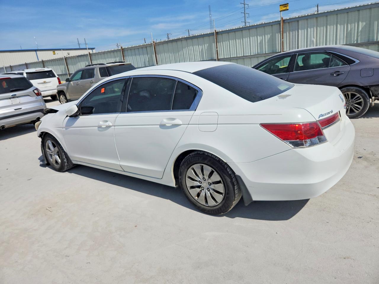 2011 Honda Accord Lx White vin: 1HGCP2F30BA034945