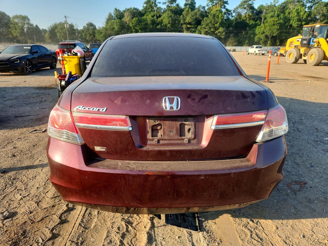 2011 Honda Accord Lx Maroon vin: 1HGCP2F30BA056086