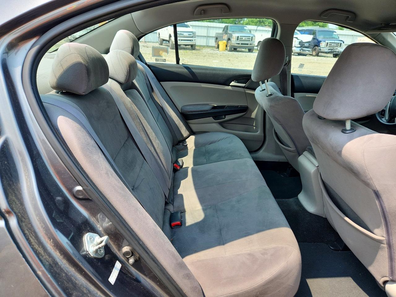 2011 Honda Accord Lx Gray vin: 1HGCP2F30BA100569