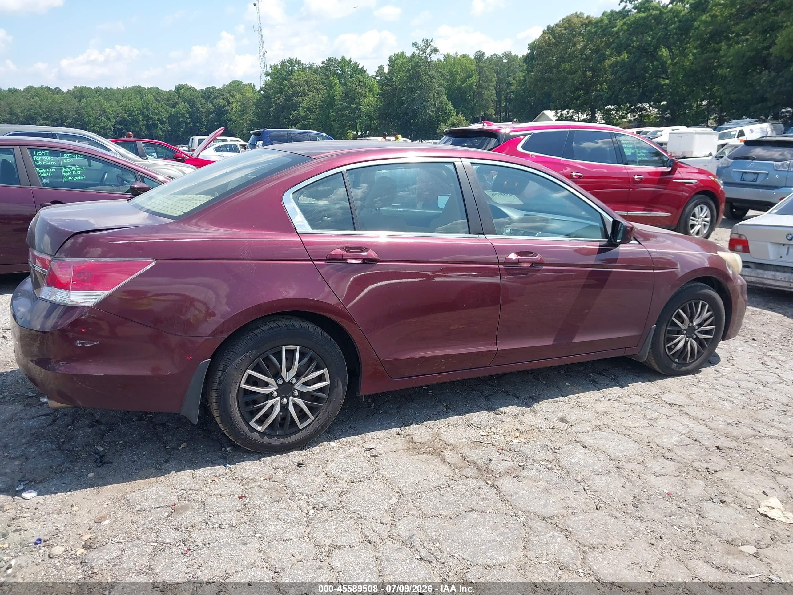 2011 Honda Accord 2.4 Lx Темно-бордовый vin: 1HGCP2F30BA104573