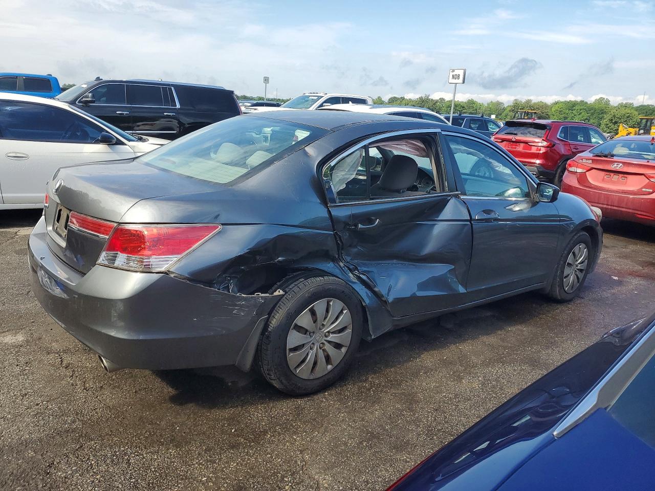 2011 Honda Accord Lx Серый vin: 1HGCP2F30BA135533