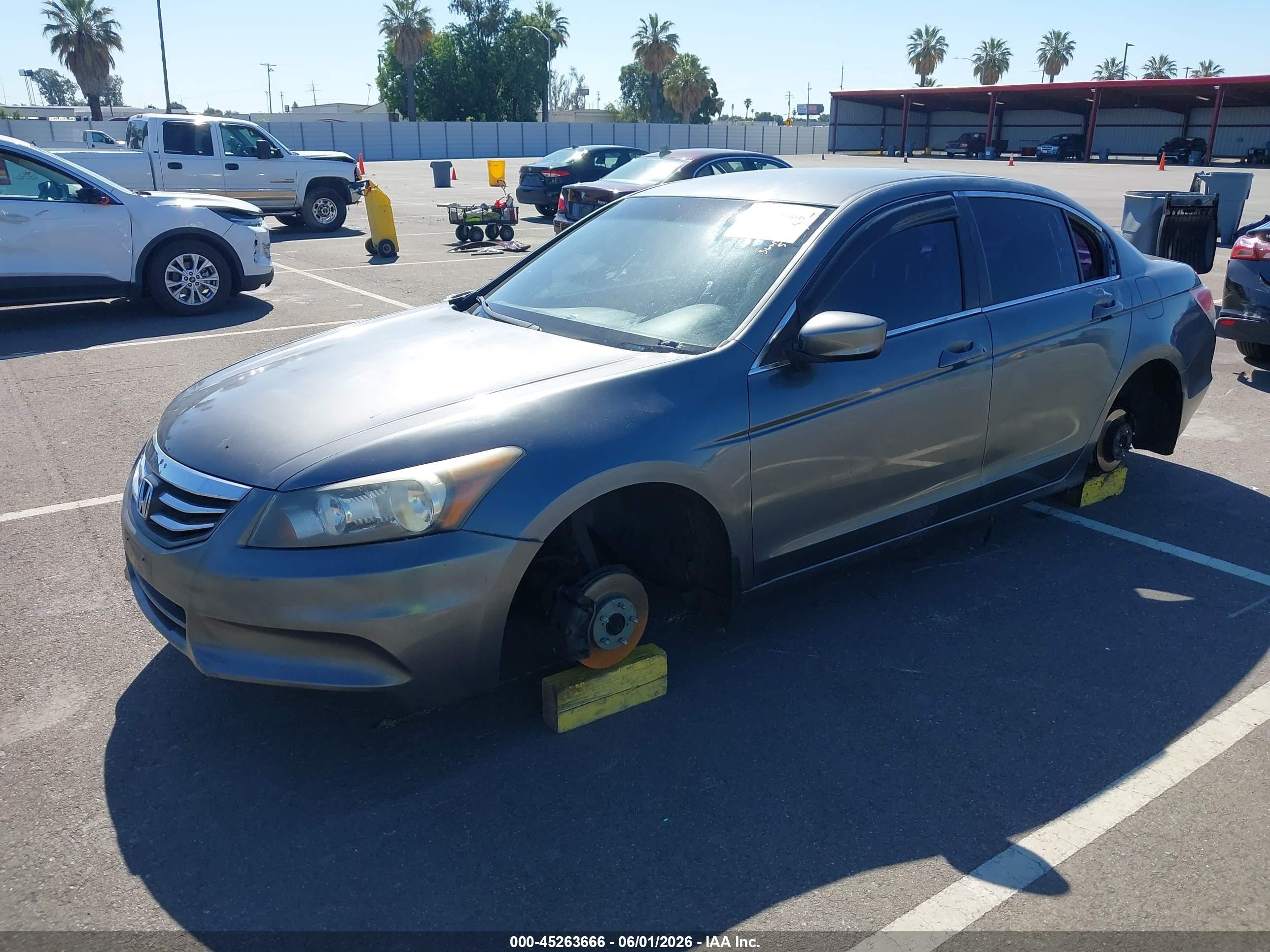 2012 Honda Accord 2.4 Lx Gray vin: 1HGCP2F30CA039645