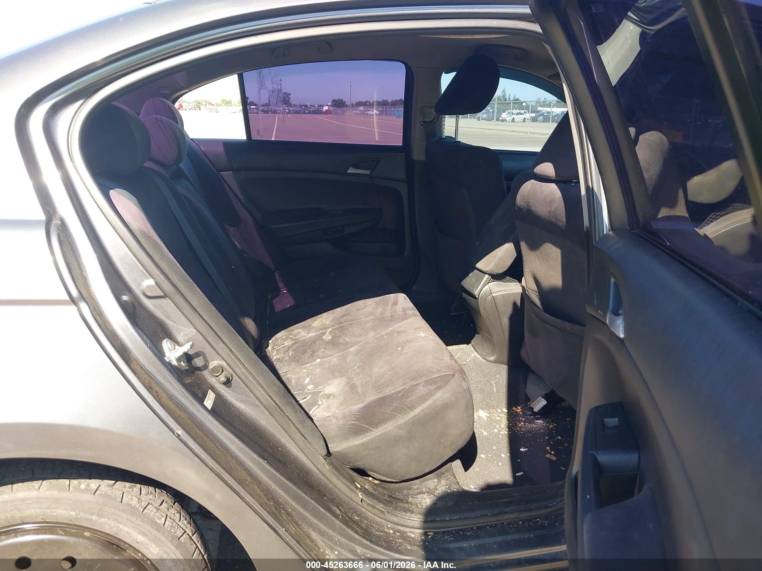 2012 Honda Accord 2.4 Lx Gray vin: 1HGCP2F30CA039645