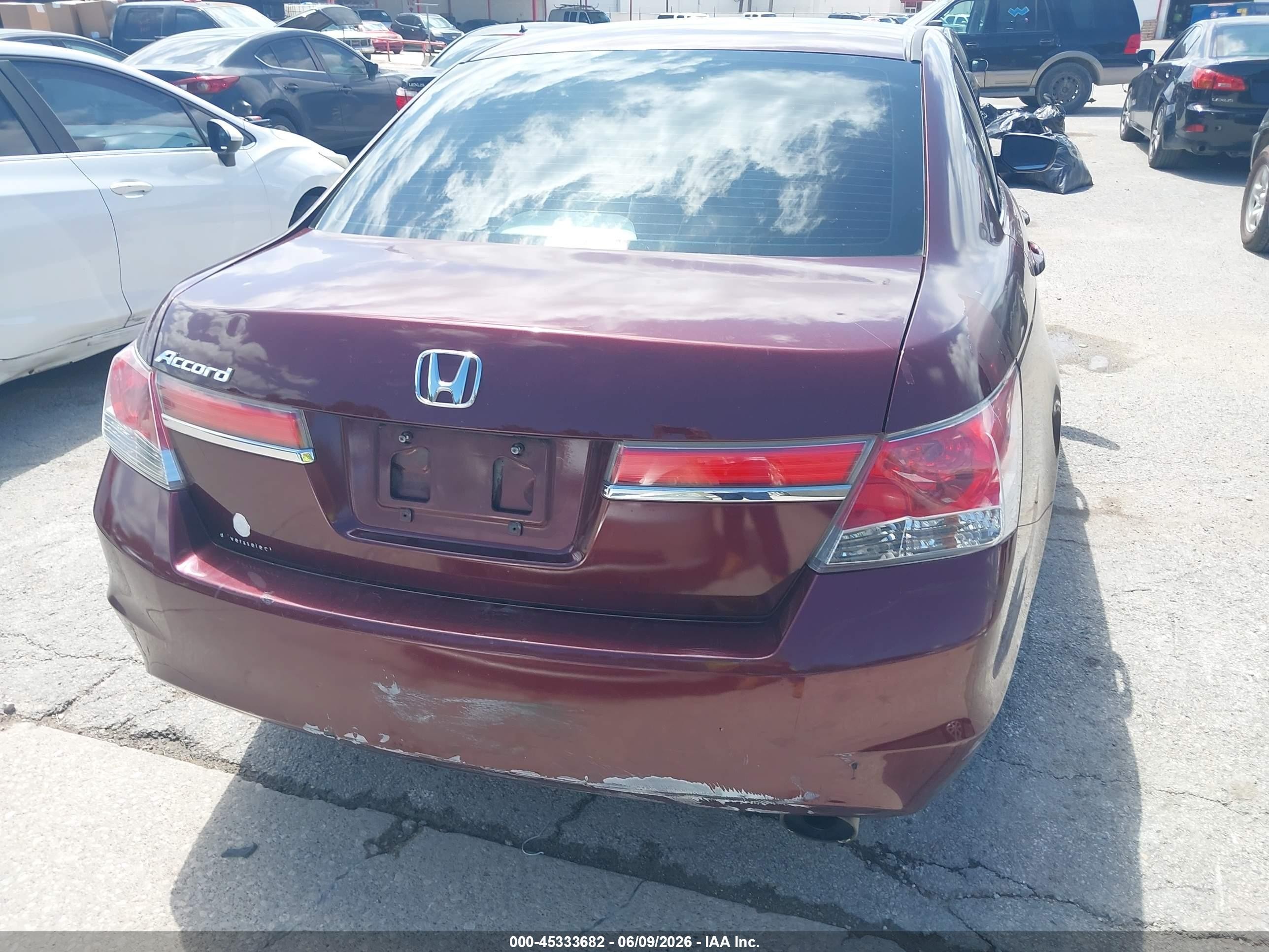 2012 Honda Accord 2.4 Lx Maroon vin: 1HGCP2F30CA064612