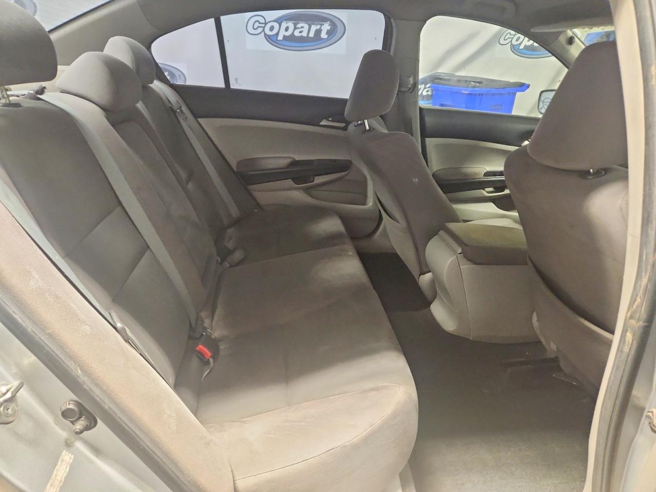 2012 Honda Accord Lx Silver vin: 1HGCP2F30CA073326