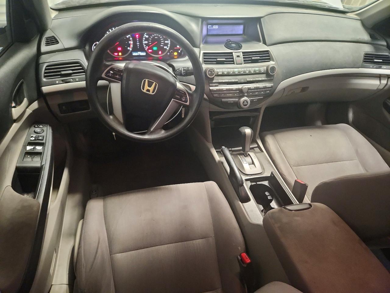 2012 Honda Accord Lx Silver vin: 1HGCP2F30CA073326