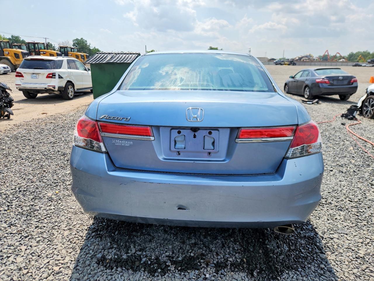 2012 Honda Accord Lx Blue vin: 1HGCP2F30CA109841