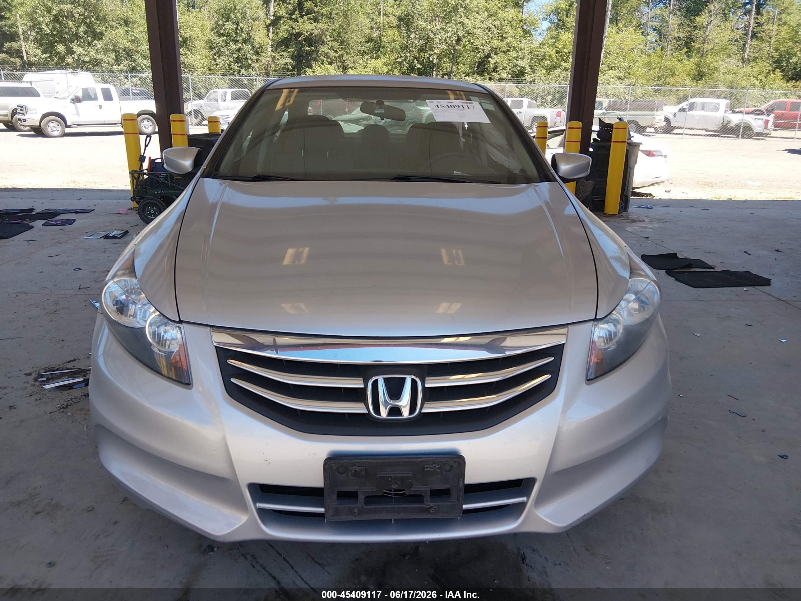 2012 Honda Accord 2.4 Lx Silver vin: 1HGCP2F30CA230479