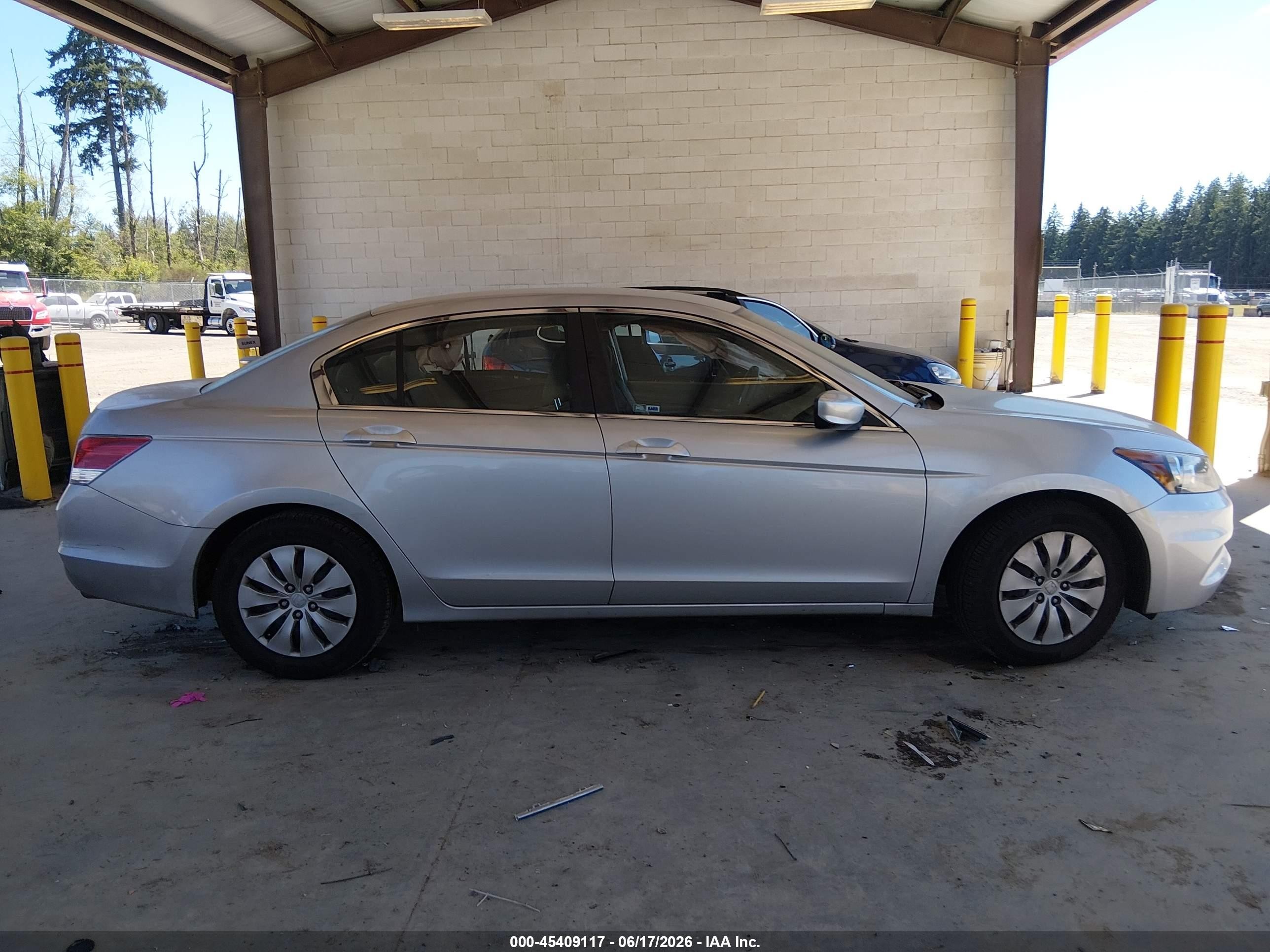2012 Honda Accord 2.4 Lx Silver vin: 1HGCP2F30CA230479