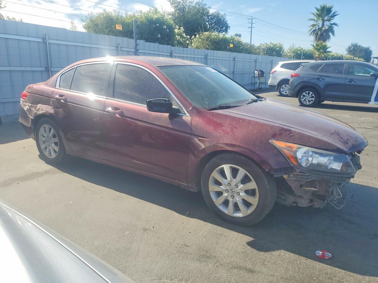 2012 Honda Accord Lx Burgundy vin: 1HGCP2F30CA237352