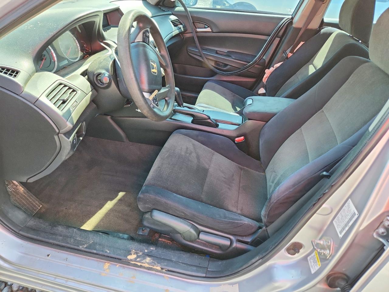 2010 Honda Accord Lx Silver vin: 1HGCP2F31AA011267