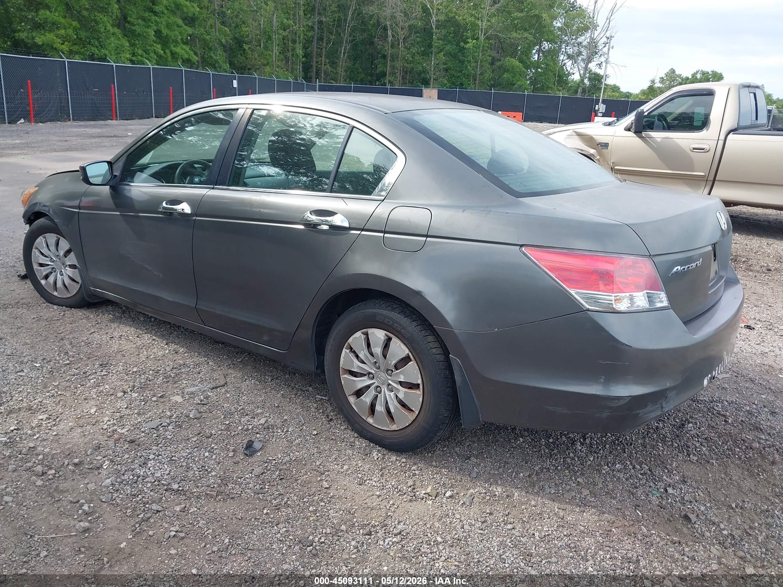 2010 Honda Accord 2.4 Lx Gray vin: 1HGCP2F31AA083361