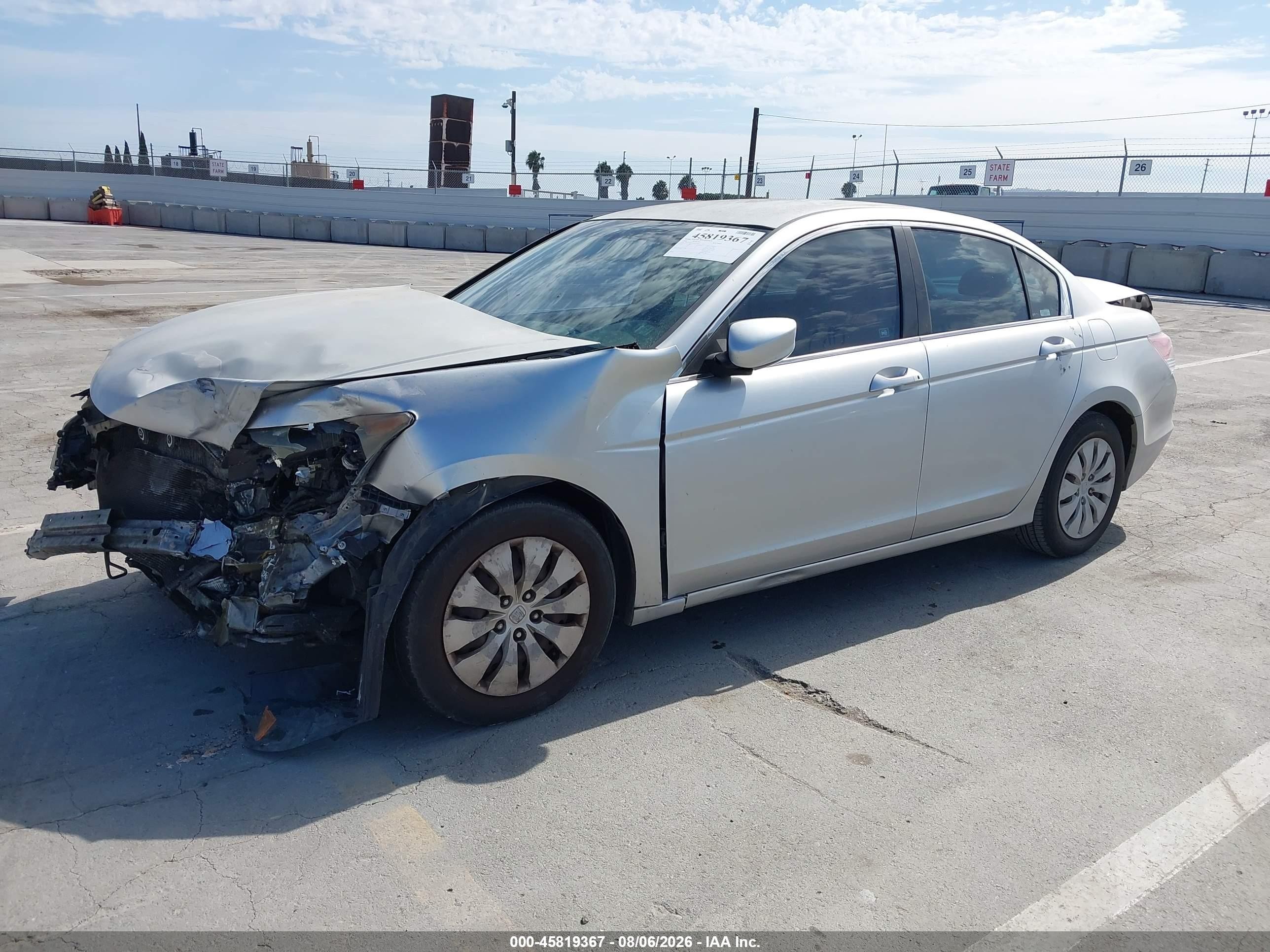 2010 Honda Accord 2.4 Lx Silver vin: 1HGCP2F31AA121459