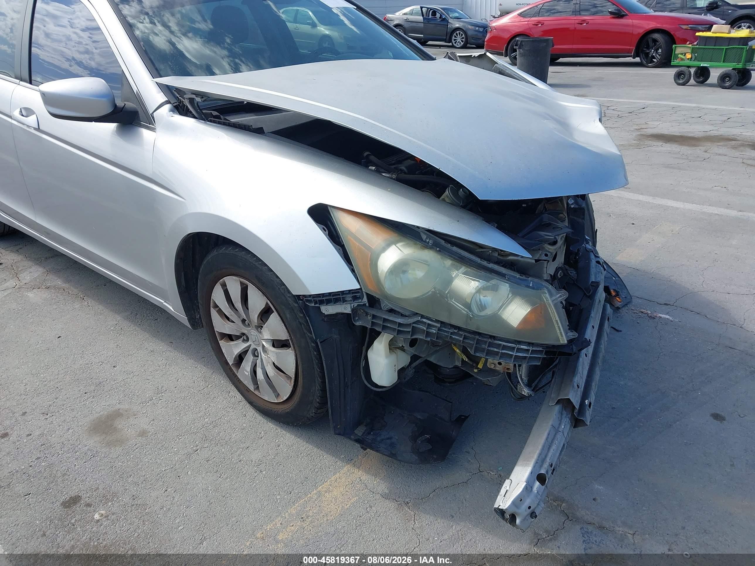 2010 Honda Accord 2.4 Lx Silver vin: 1HGCP2F31AA121459