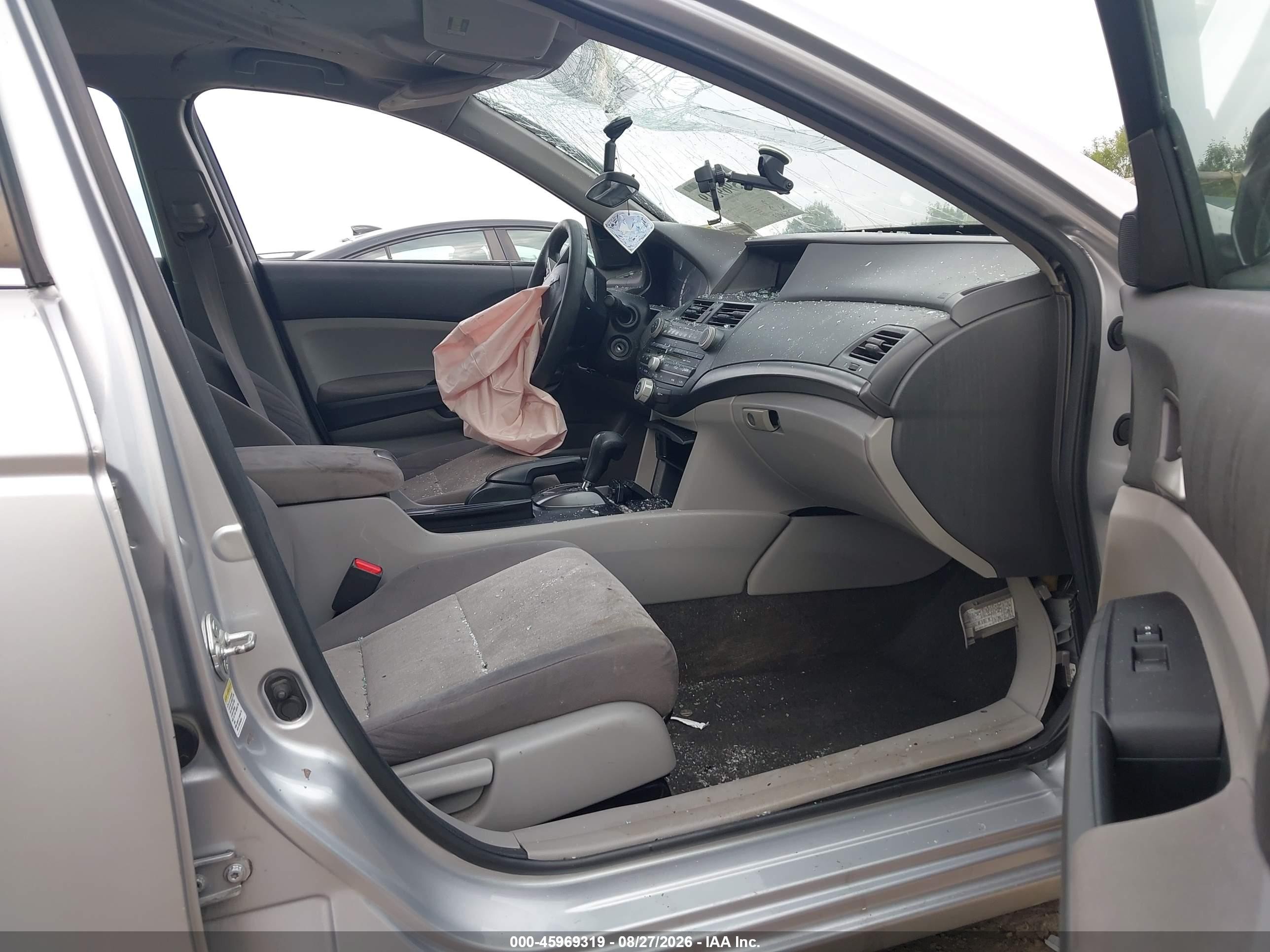 2010 Honda Accord 2.4 Lx Silver vin: 1HGCP2F31AA136396
