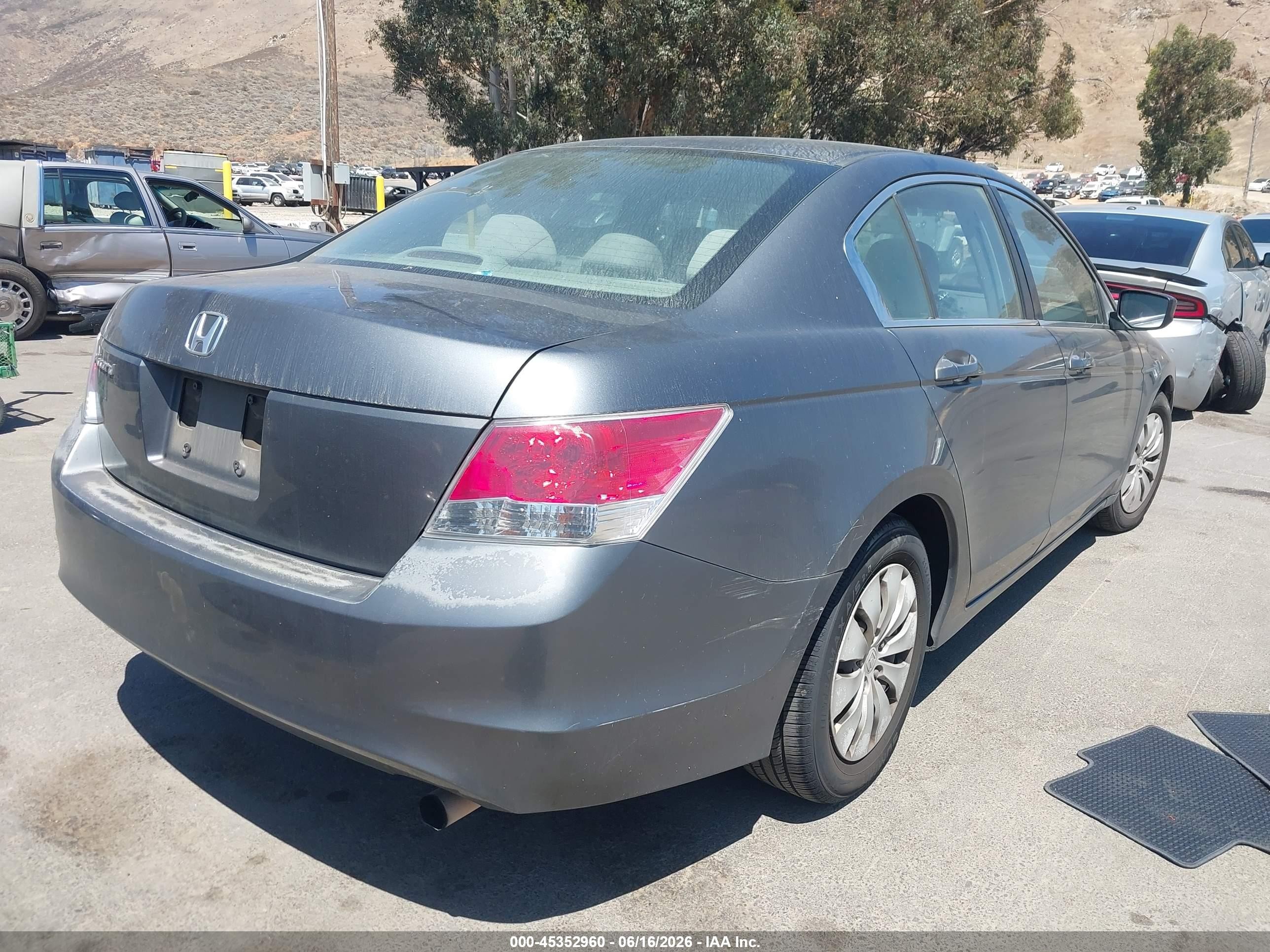 2010 Honda Accord 2.4 Lx Gray vin: 1HGCP2F31AA155241