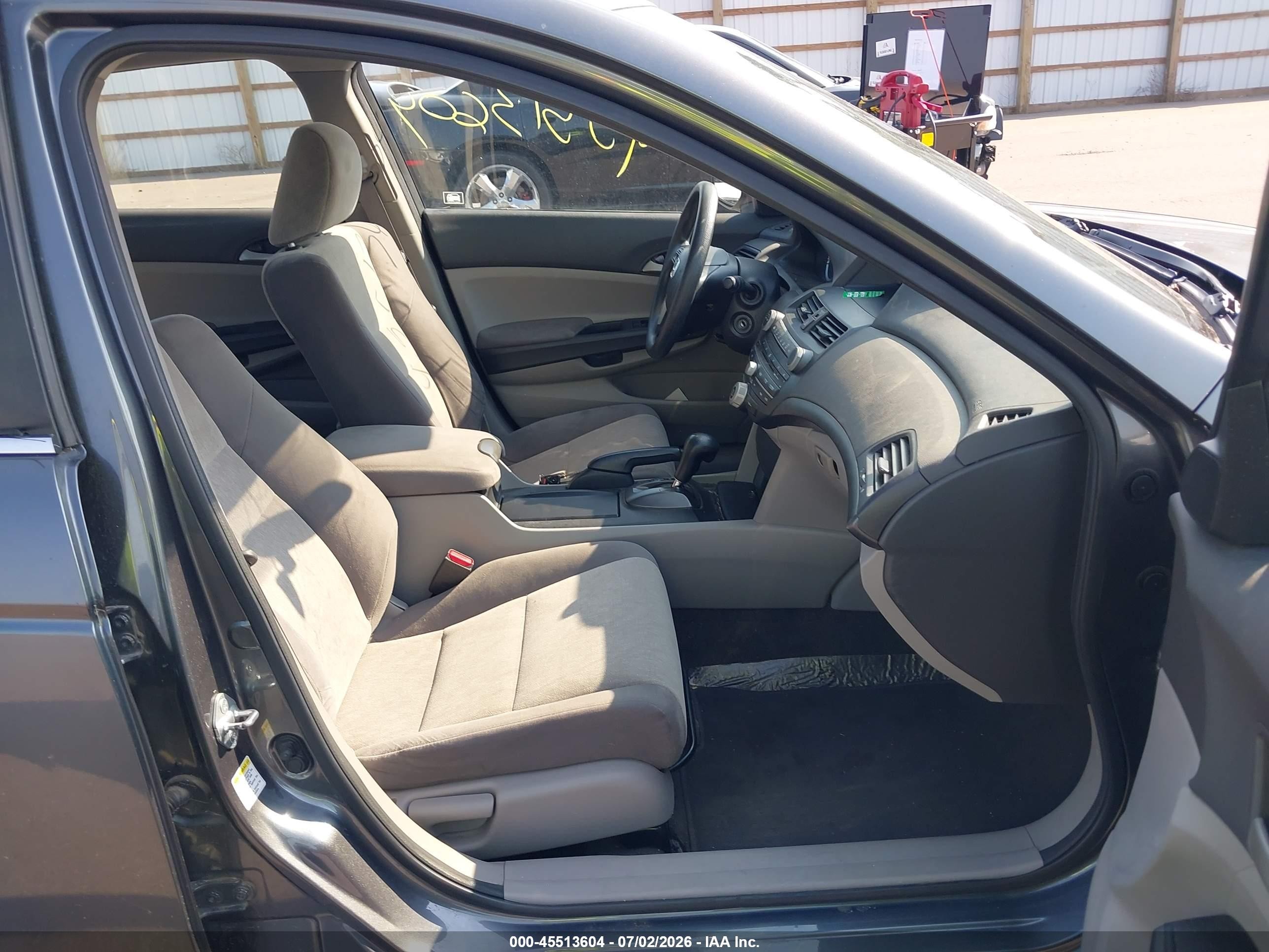 2010 Honda Accord 2.4 Lx Gray vin: 1HGCP2F31AA188370