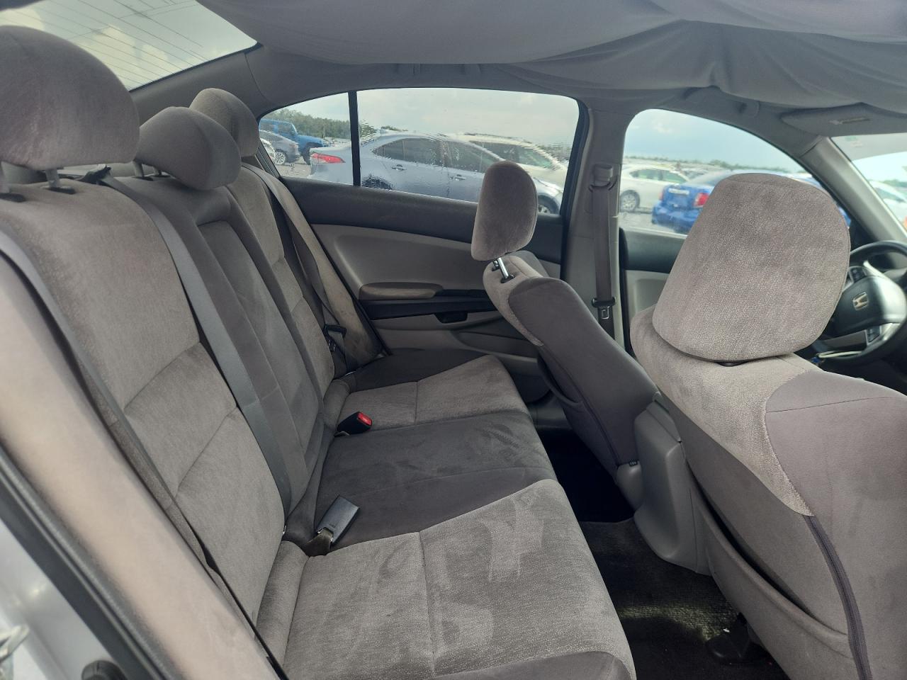 2010 Honda Accord Lx Silver vin: 1HGCP2F31AA190300