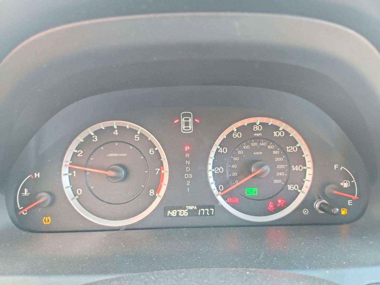 2011 Honda Accord Lx Burgundy vin: 1HGCP2F31BA008743