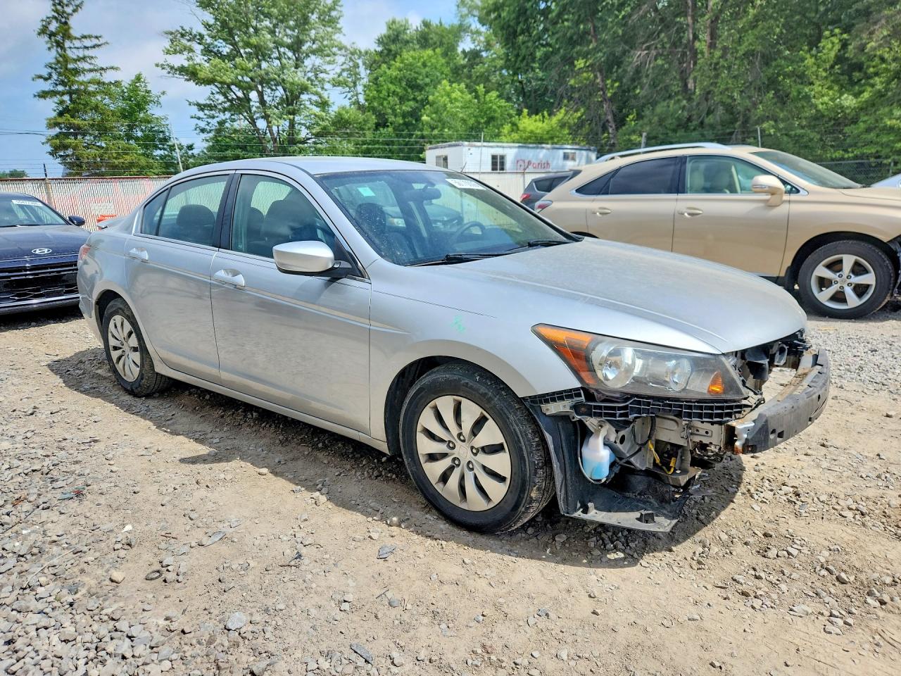2011 Honda Accord Lx Silver vin: 1HGCP2F31BA016728