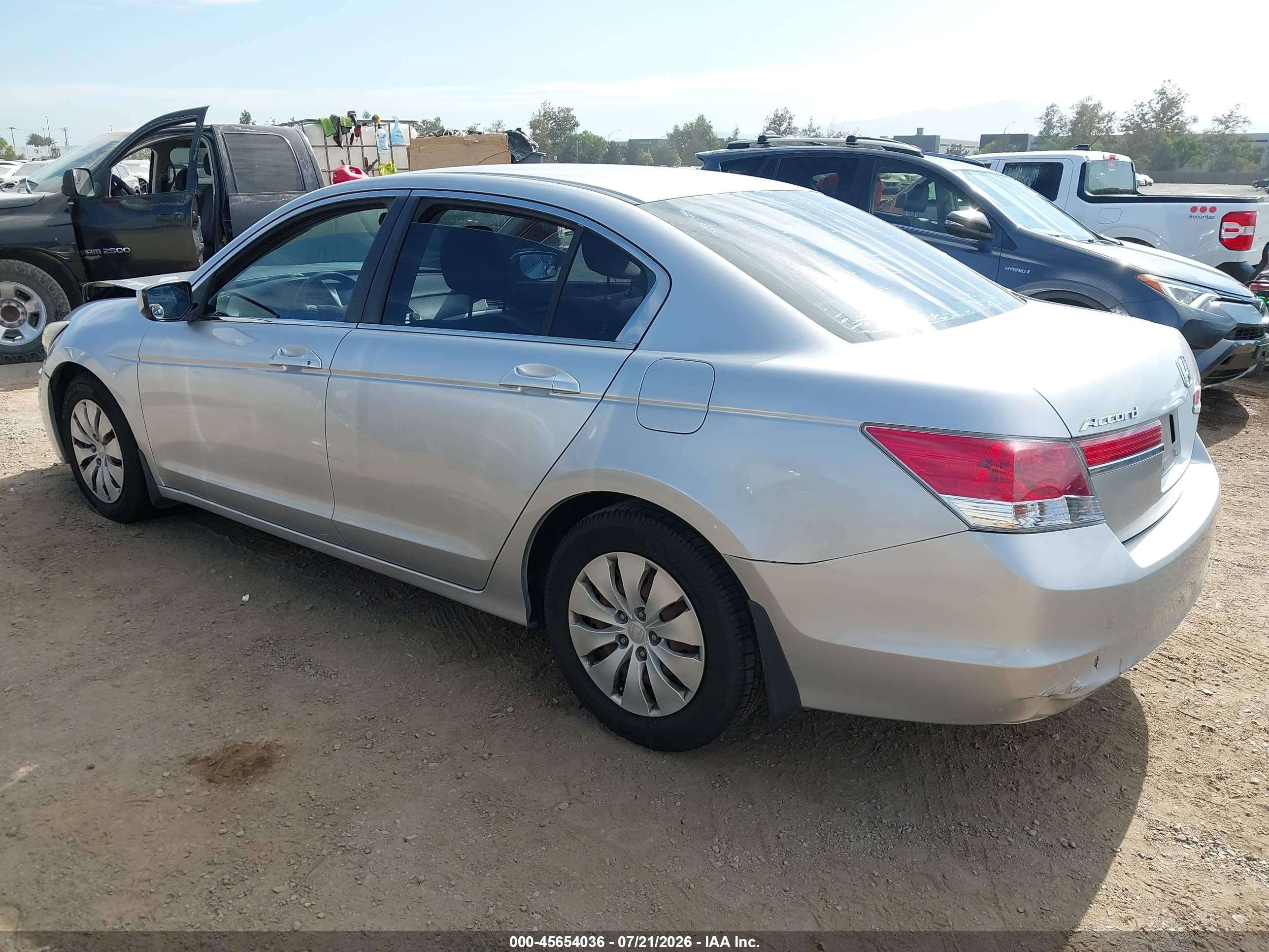 2011 Honda Accord 2.4 Lx Silver vin: 1HGCP2F31BA045761