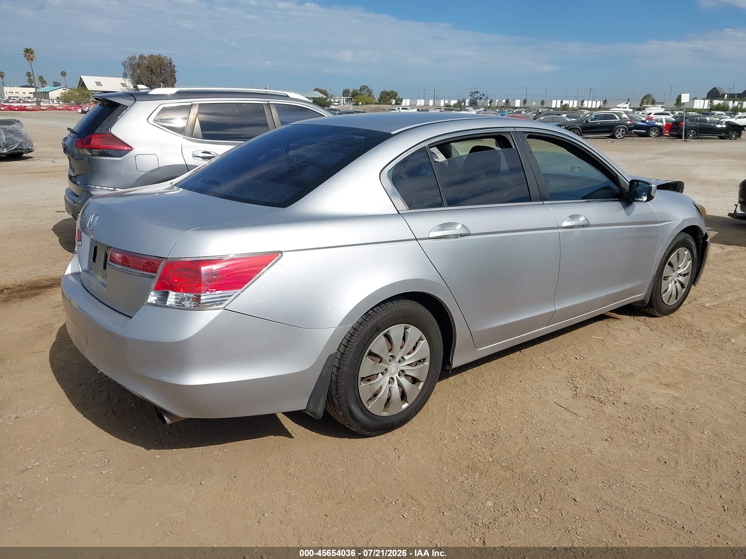 2011 Honda Accord 2.4 Lx Silver vin: 1HGCP2F31BA045761
