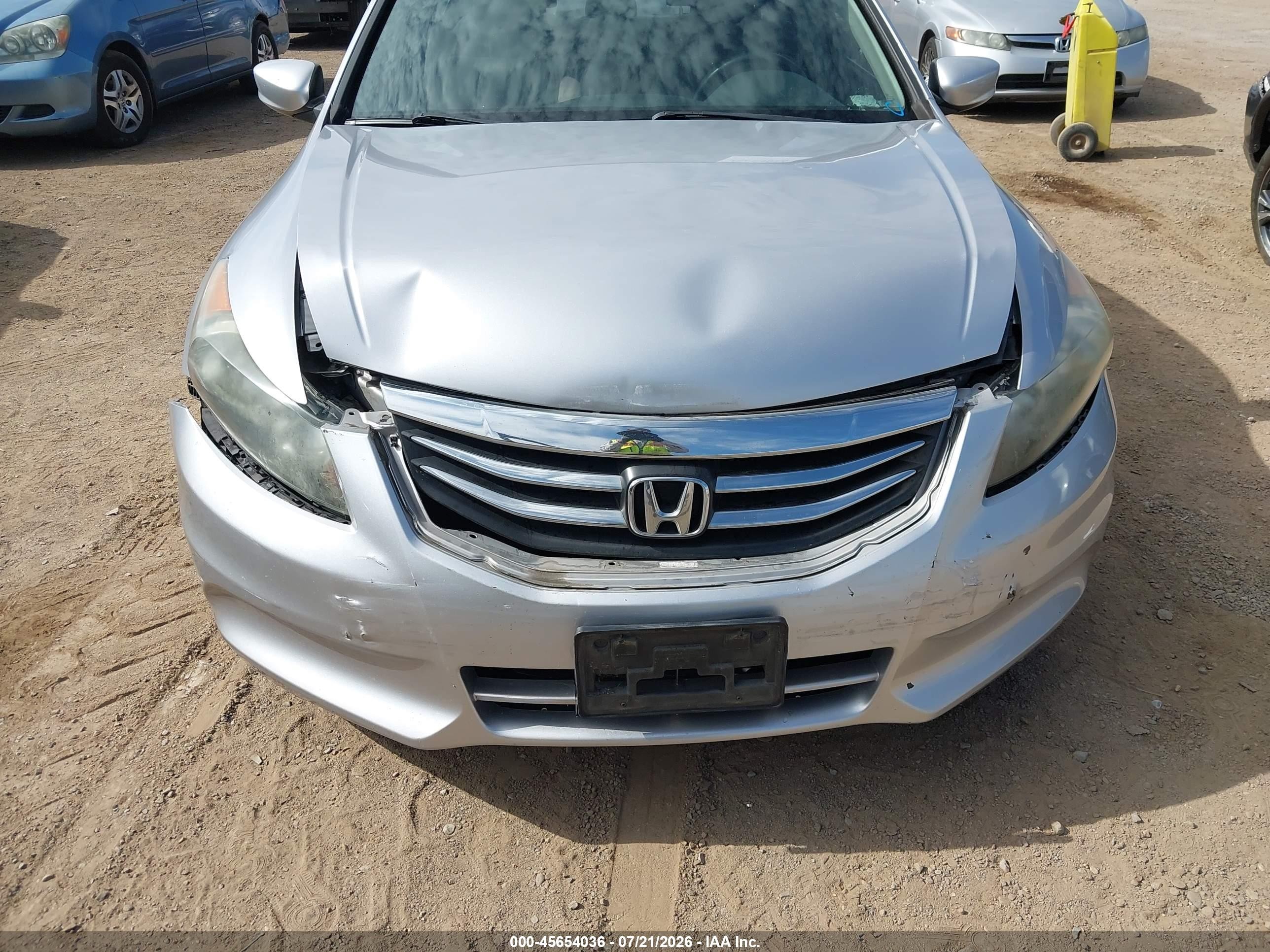 2011 Honda Accord 2.4 Lx Silver vin: 1HGCP2F31BA045761