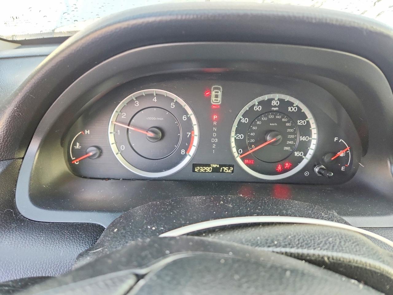 2011 Honda Accord Lx Silver vin: 1HGCP2F31BA052970