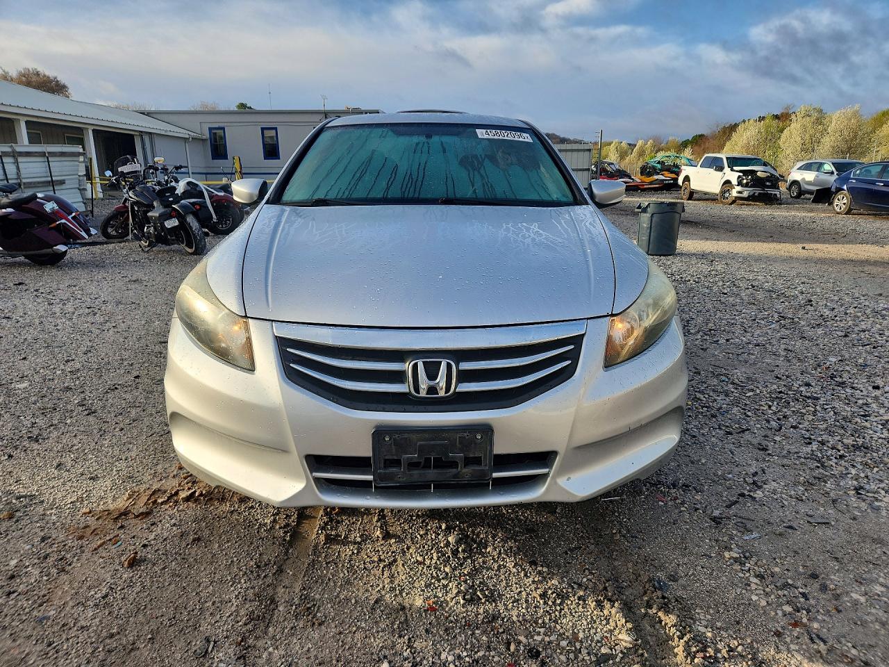 2011 Honda Accord Lx Silver vin: 1HGCP2F31BA052970