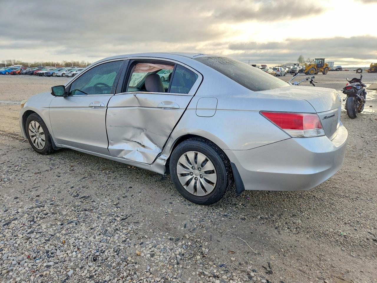 2011 Honda Accord Lx Silver vin: 1HGCP2F31BA052970