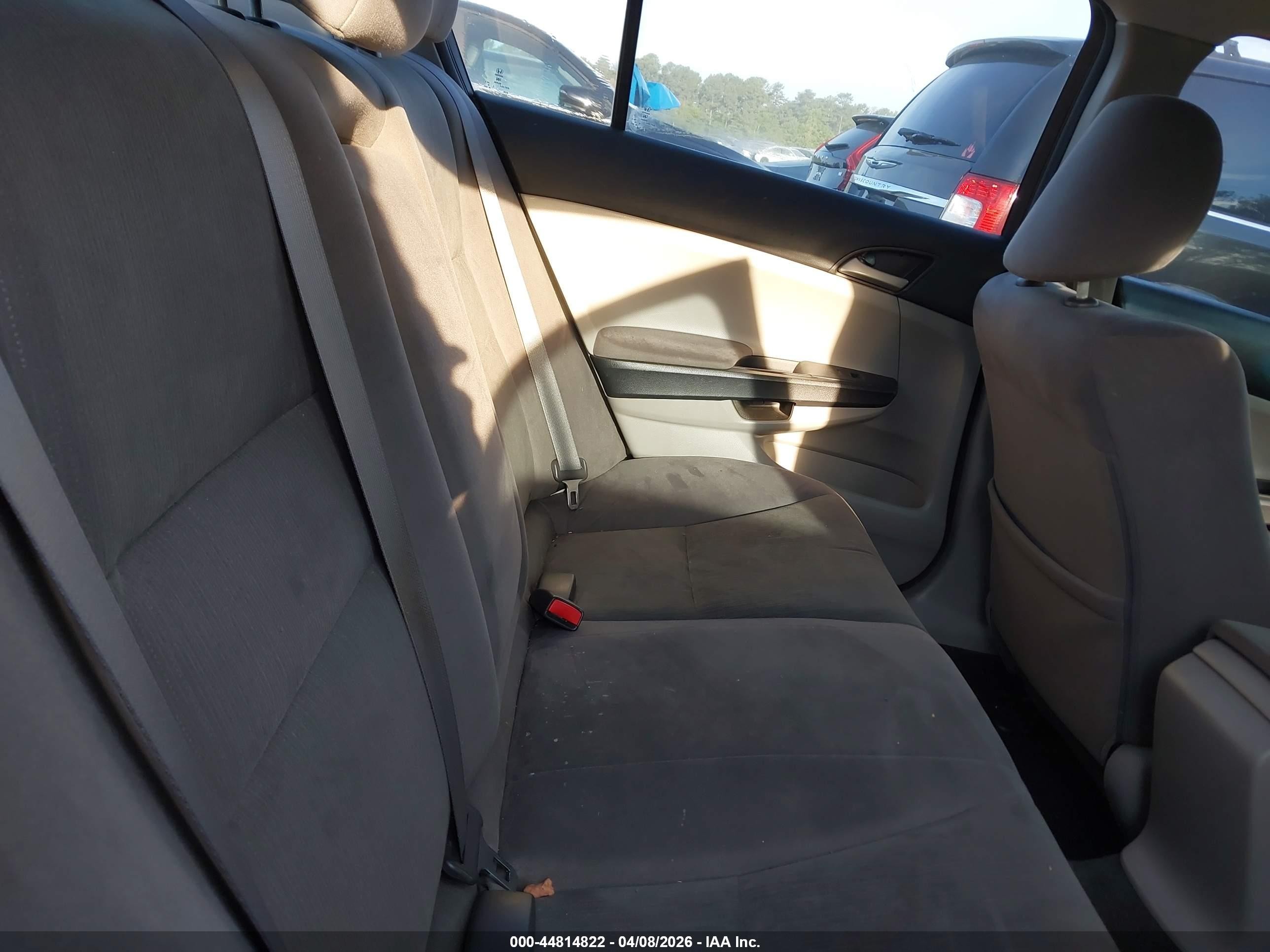 2011 Honda Accord 2.4 Lx Silver vin: 1HGCP2F31BA059353