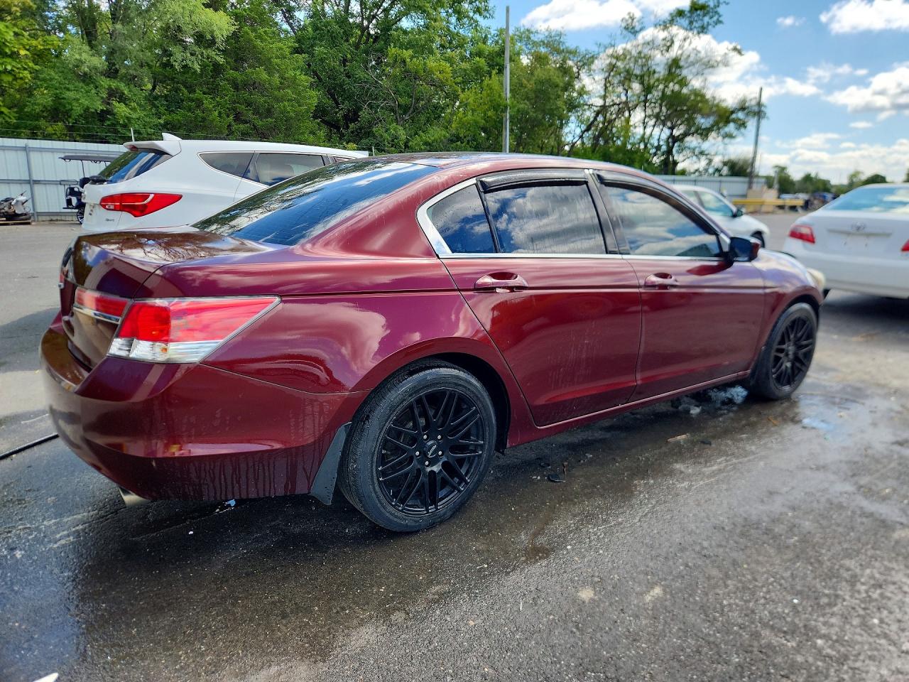 2011 Honda Accord Lx Burgundy vin: 1HGCP2F31BA076170
