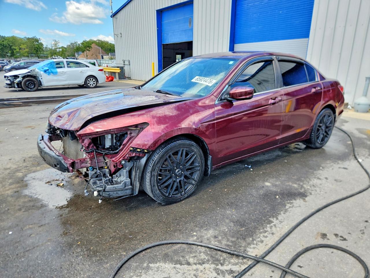 2011 Honda Accord Lx Burgundy vin: 1HGCP2F31BA076170