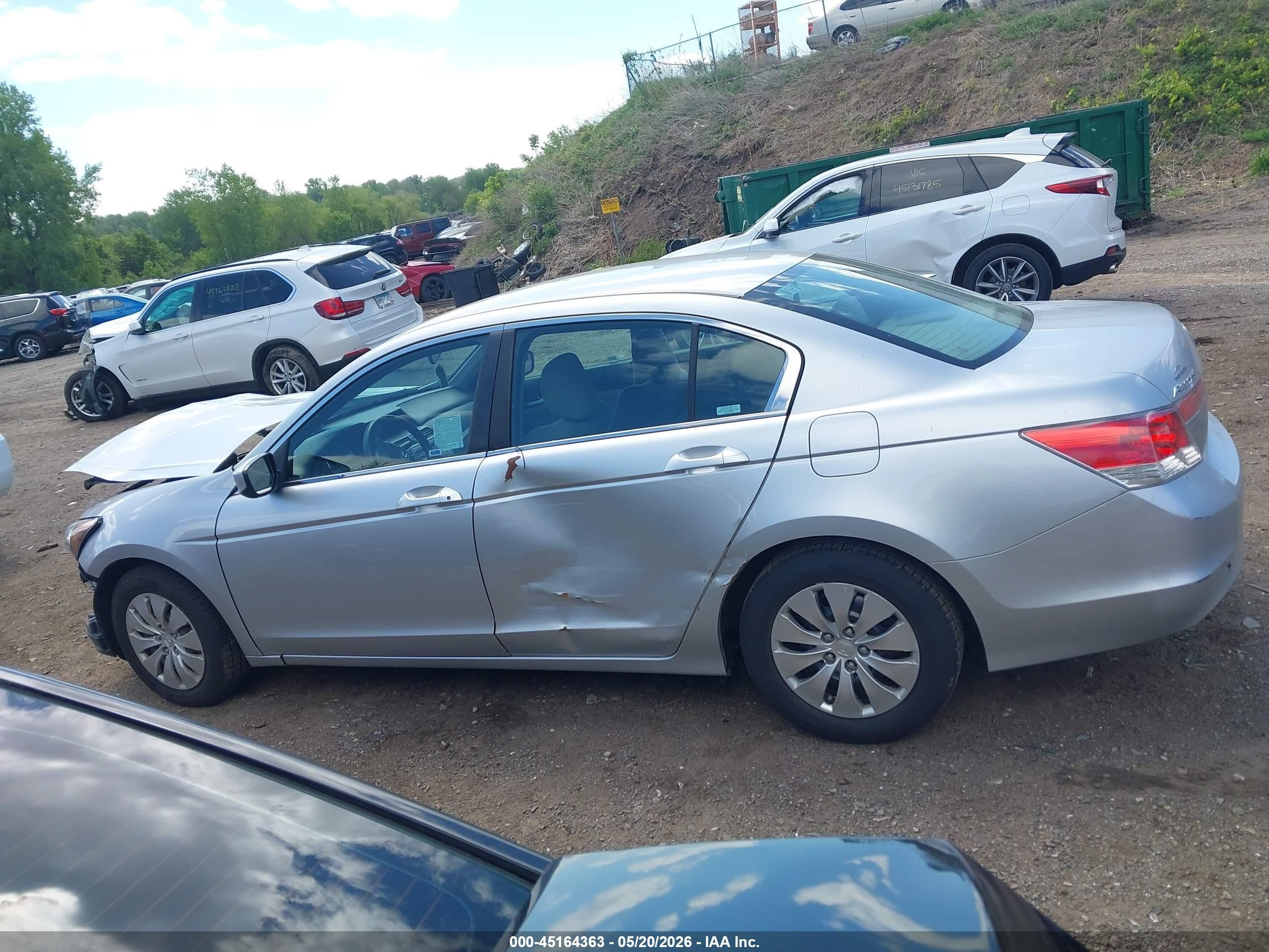 2011 Honda Accord 2.4 Lx Silver vin: 1HGCP2F31BA084611