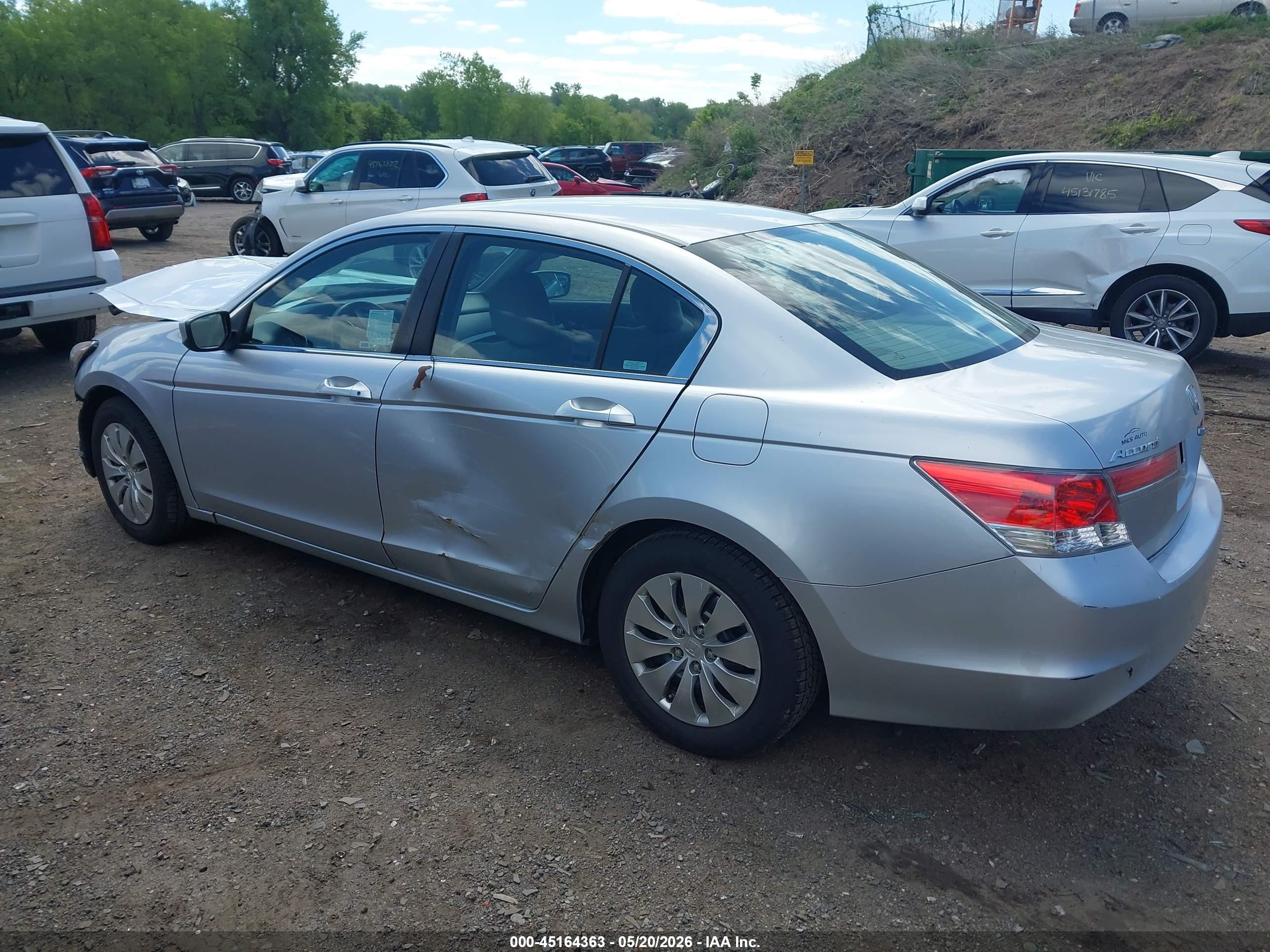 2011 Honda Accord 2.4 Lx Silver vin: 1HGCP2F31BA084611
