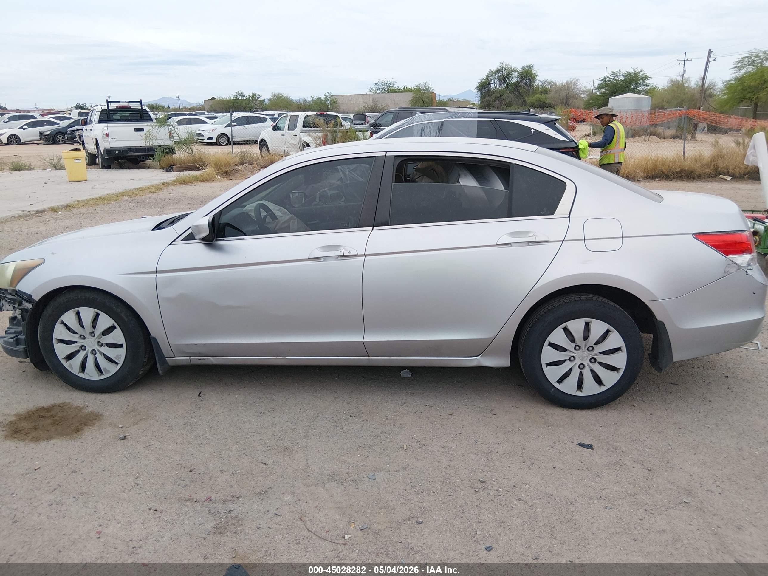 2011 Honda Accord 2.4 Lx Silver vin: 1HGCP2F31BA108647