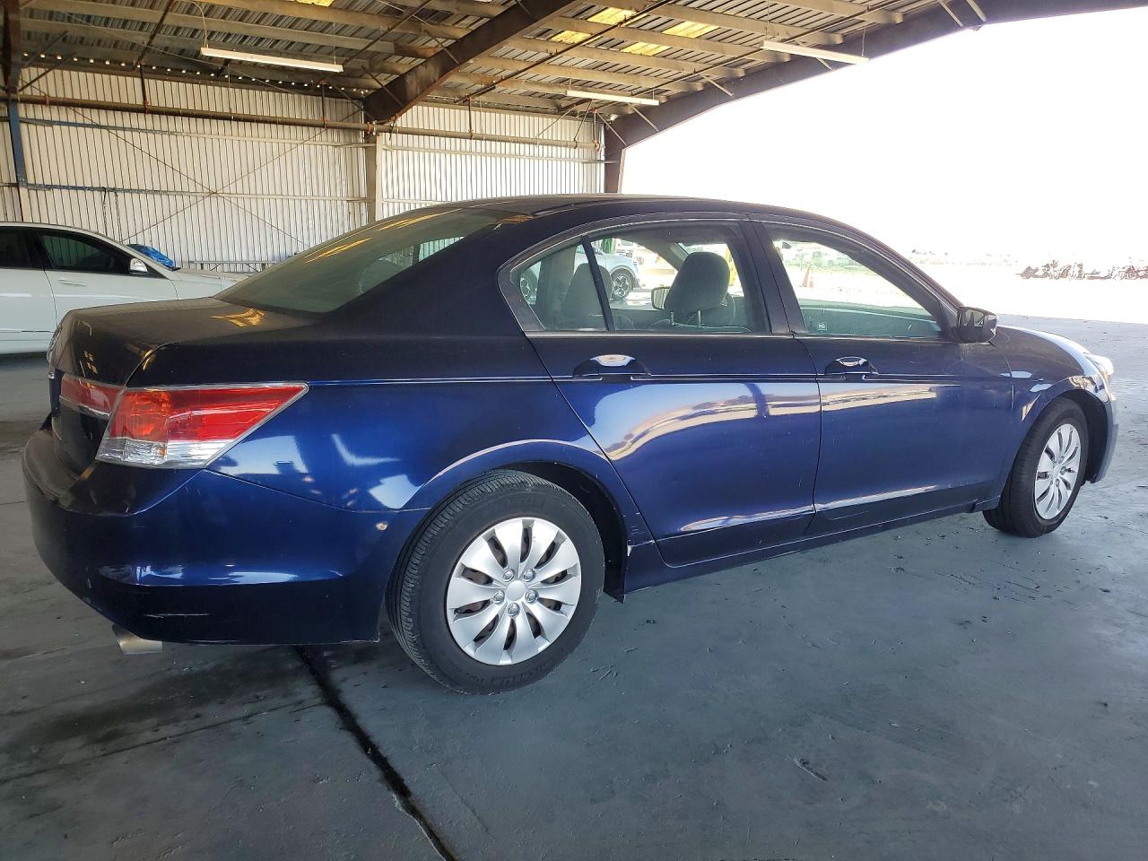 2011 Honda Accord Lx Blue vin: 1HGCP2F31BA118773