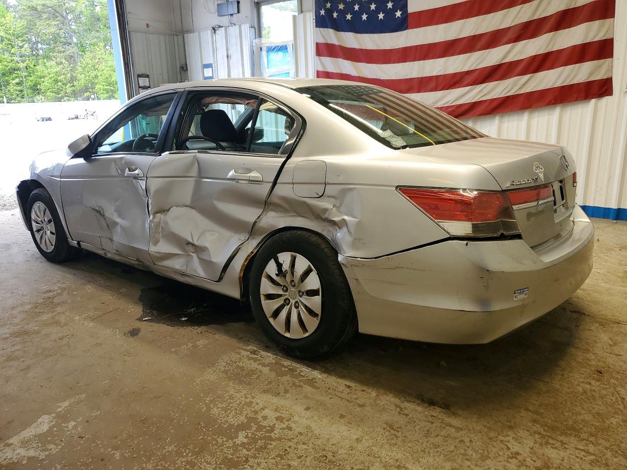 2011 Honda Accord Lx Silver vin: 1HGCP2F31BA124475