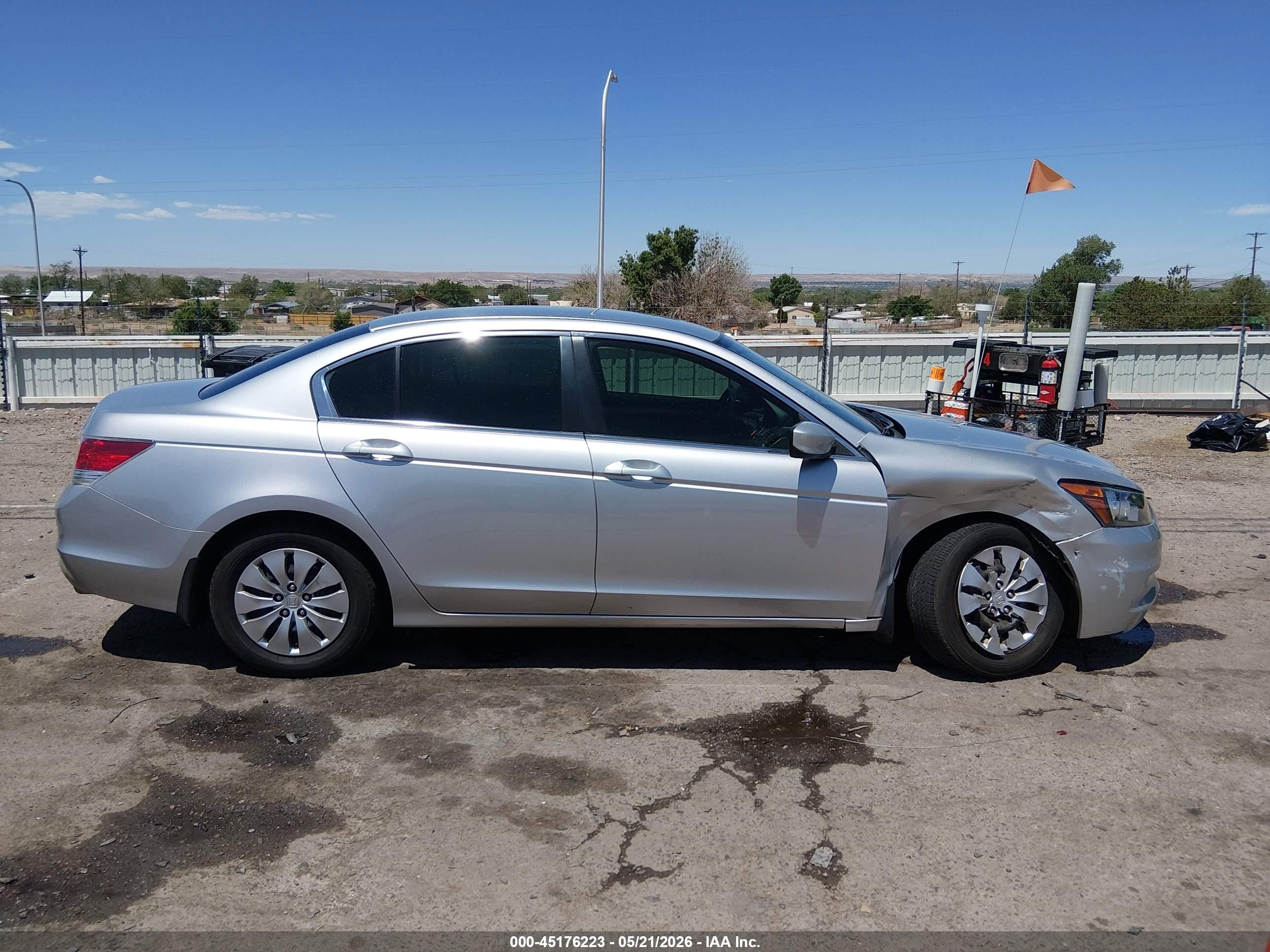 2011 Honda Accord 2.4 Lx Silver vin: 1HGCP2F31BA156133
