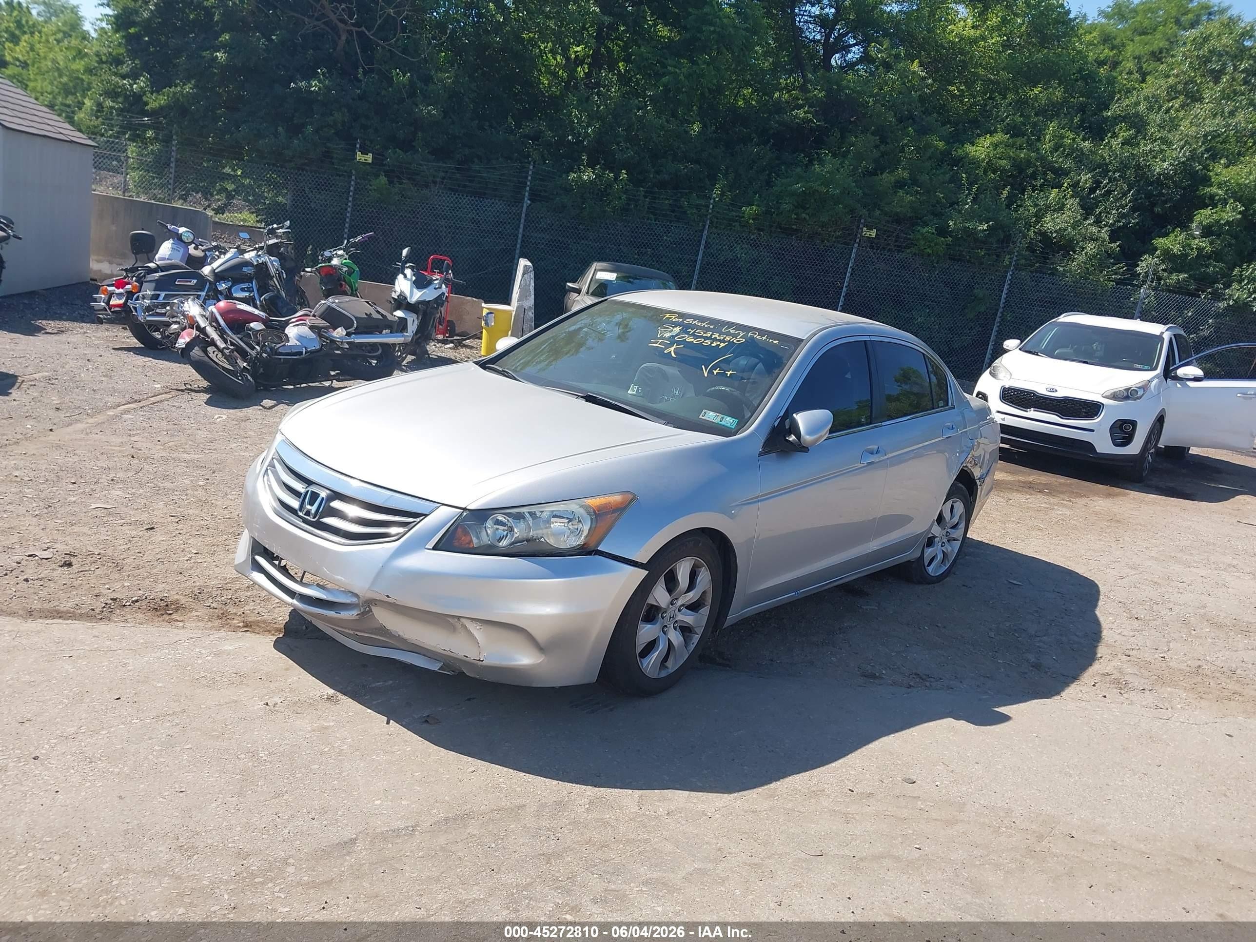 2012 Honda Accord 2.4 Lx Серебряный vin: 1HGCP2F31CA060584