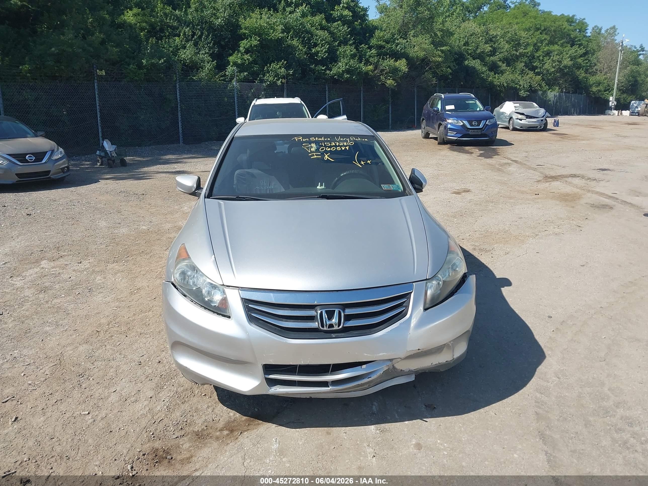 2012 Honda Accord 2.4 Lx Серебряный vin: 1HGCP2F31CA060584
