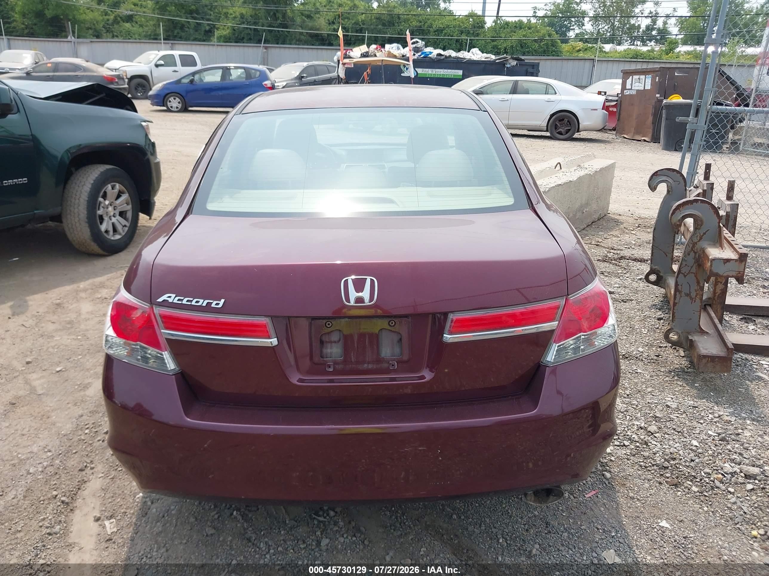 2012 Honda Accord Sdn Lx Burgundy vin: 1HGCP2F31CA129225